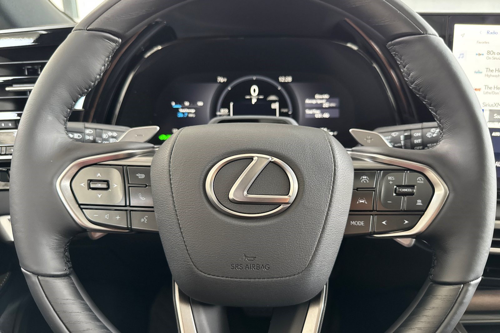 New 2026 Lexus RX 450h AWD image 19
