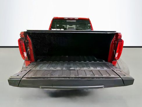 Used 2024 GMC Sierra 1500 Denali w/ Technology Package AWD/4WD image 31