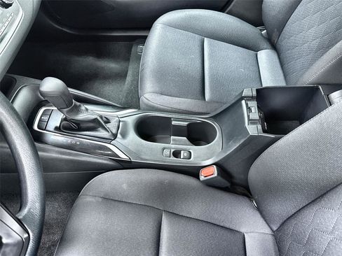 Used 2024 Toyota Corolla LE image 16