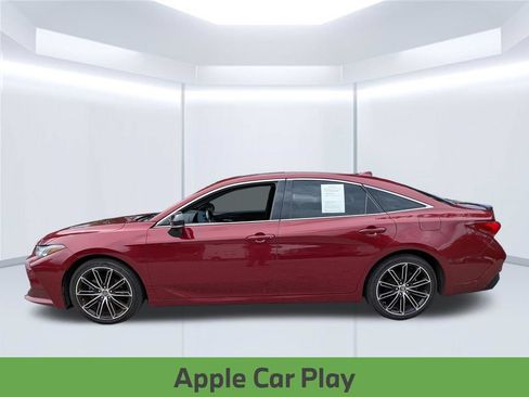Used 2019 Toyota Avalon Touring w/ Advanced Safety Package FWD image 2