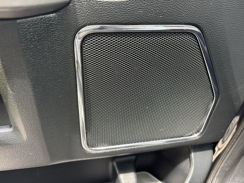 Used 2019 Ford F150 Platinum RWD image 17