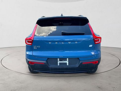 Certified 2023 Volvo XC40 Recharge Ultimate AWD/4WD image 4