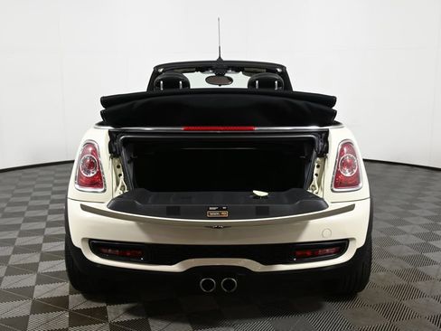 Used 2015 MINI Cooper S image 36