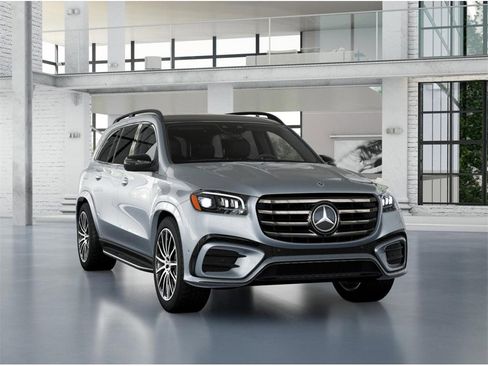 New 2025 Mercedes-Benz GLS 580 4MATIC image 9