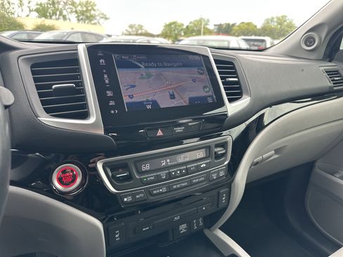 Used 2017 Honda Pilot Touring image 33