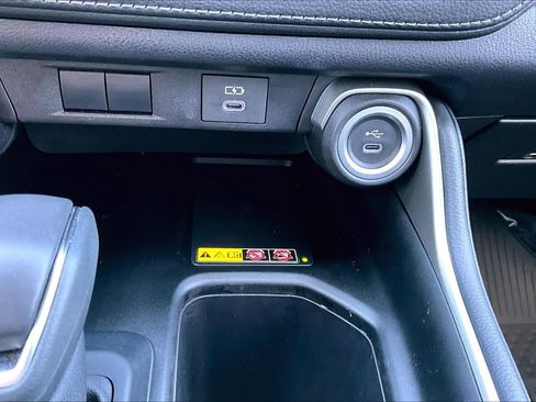 Used 2025 Toyota Grand Highlander AWD Hybrid image 34