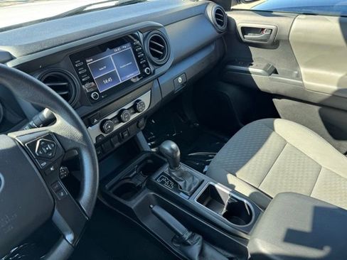 Used 2022 Toyota Tacoma SR image 12