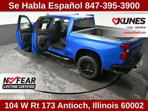Used 2025 Chevrolet Silverado 1500 LT Trail Boss w/ LPO, Dark Essentials Package AWD/4WD image 57