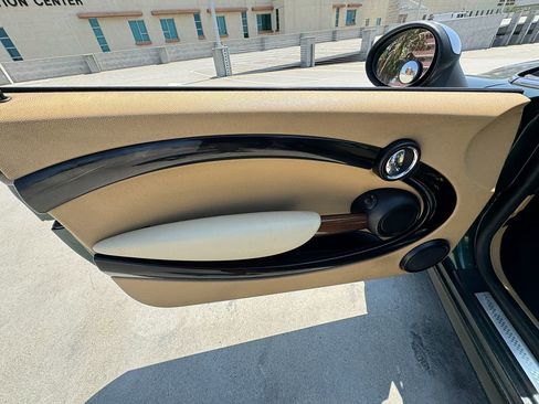 Used 2009 MINI Cooper Clubman S image 19