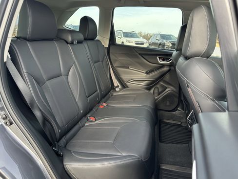 Used 2020 Subaru Forester Limited image 12