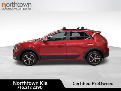 Certified 2025 Kia Niro EX