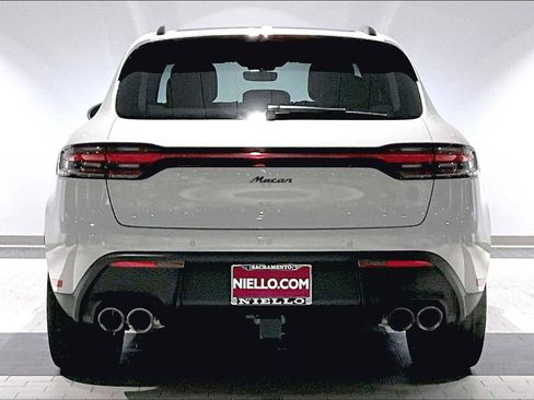 New 2026 Porsche Macan image 6