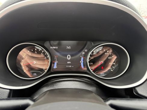 Used 2018 Jeep Compass Limited w/ Navigation Group image 27