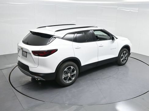 New 2025 Chevrolet Blazer LT w/ Convenience Package FWD image 61