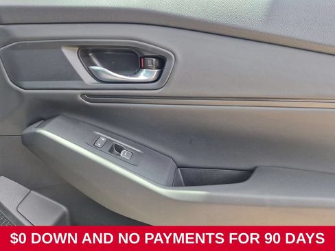 Used 2025 Honda Accord SE image 33