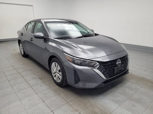Used 2025 Nissan Sentra S FWD image 13
