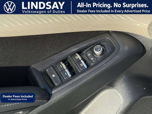 Used 2020 Subaru Ascent Premium w/ Convenience Package AWD/4WD image 10