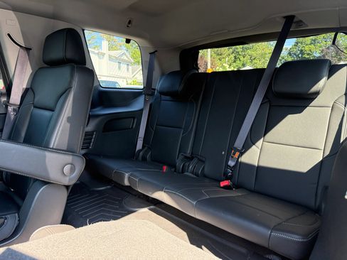 Used 2017 Chevrolet Tahoe LT AWD/4WD image 17