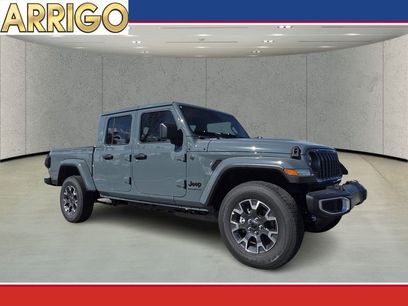 New 2026 Jeep Gladiator Sport