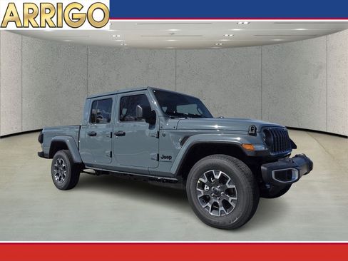 New 2026 Jeep Gladiator Sport image 1
