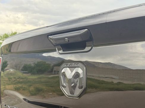 Used 2021 RAM 2500 Limited AWD/4WD image 14