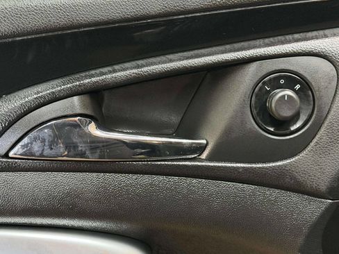 Used 2013 Buick Regal Premium image 14