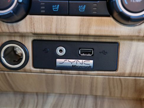 Used 2011 Ford F150 Lariat w/ Lariat Plus Pkg image 32