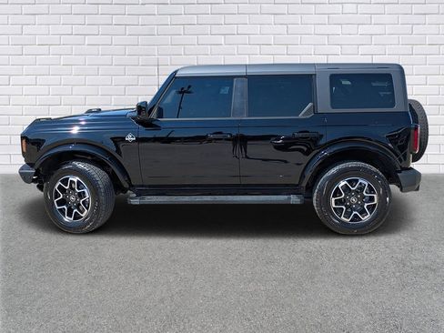 Used 2024 Ford Bronco Outer Banks image 2