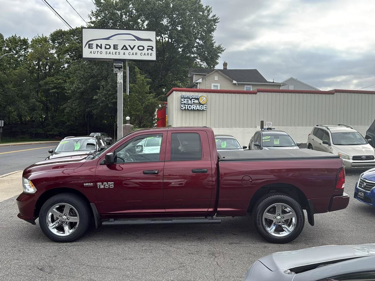 Used 2018 RAM 1500 Express AWD/4WD image 4