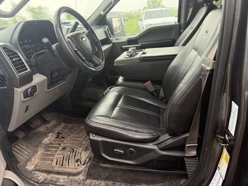 Used 2015 Ford F150 XLT w/ Equipment Group 301A Mid AWD/4WD image 7