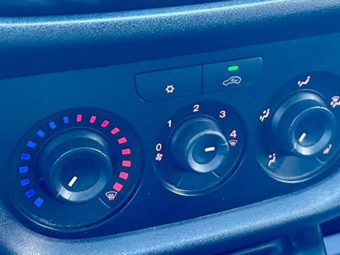 Used 2019 RAM ProMaster City Tradesman FWD image 20