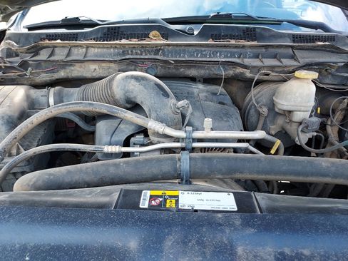 Used 2018 RAM 1500 Laramie w/ Convenience Group image 10