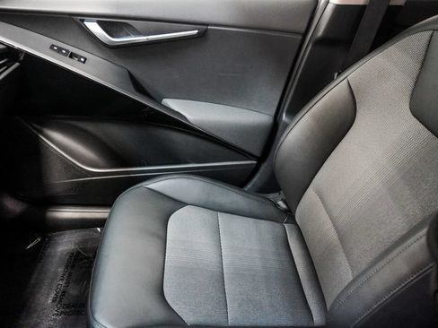 Used 2024 Kia Niro Wind FWD image 27