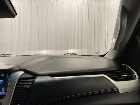 Used 2019 GMC Yukon SLT AWD/4WD image 30
