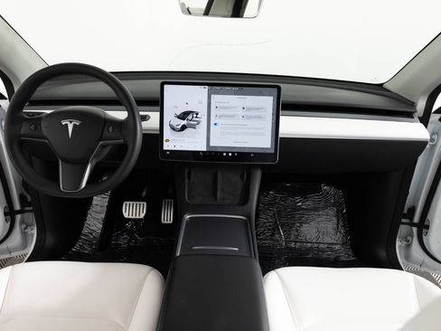 Used 2022 Tesla Model Y Performance AWD/4WD image 37