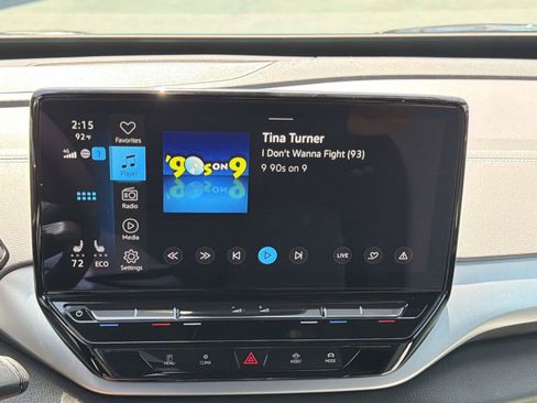 Certified 2023 Volkswagen ID.4 Pro AWD/4WD image 30