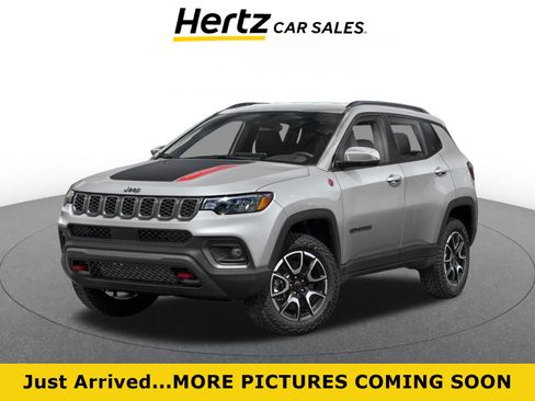 Used 2025 Jeep Compass Trailhawk AWD/4WD image 1