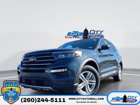 Used 2023 Ford Explorer XLT w/ Equipment Group 202A image 1