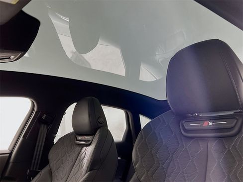 Used 2025 Audi S6 e-tron Premium Plus w/ Premium Plus image 13