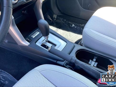 Used 2018 Subaru Forester 2.5i Premium AWD/4WD image 17