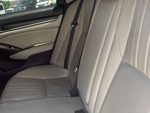 Used 2019 Honda Accord EX-L image 7