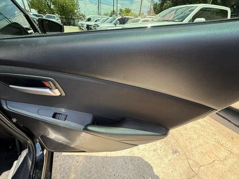 Used 2019 Toyota Yaris LE FWD image 21