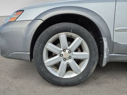 Used 2006 Subaru Outback 2.5i AWD/4WD image 9