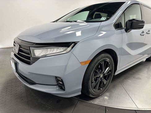 Used 2024 Honda Odyssey Sport image 7
