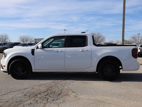 Used 2025 Ford Maverick Lobo image 8