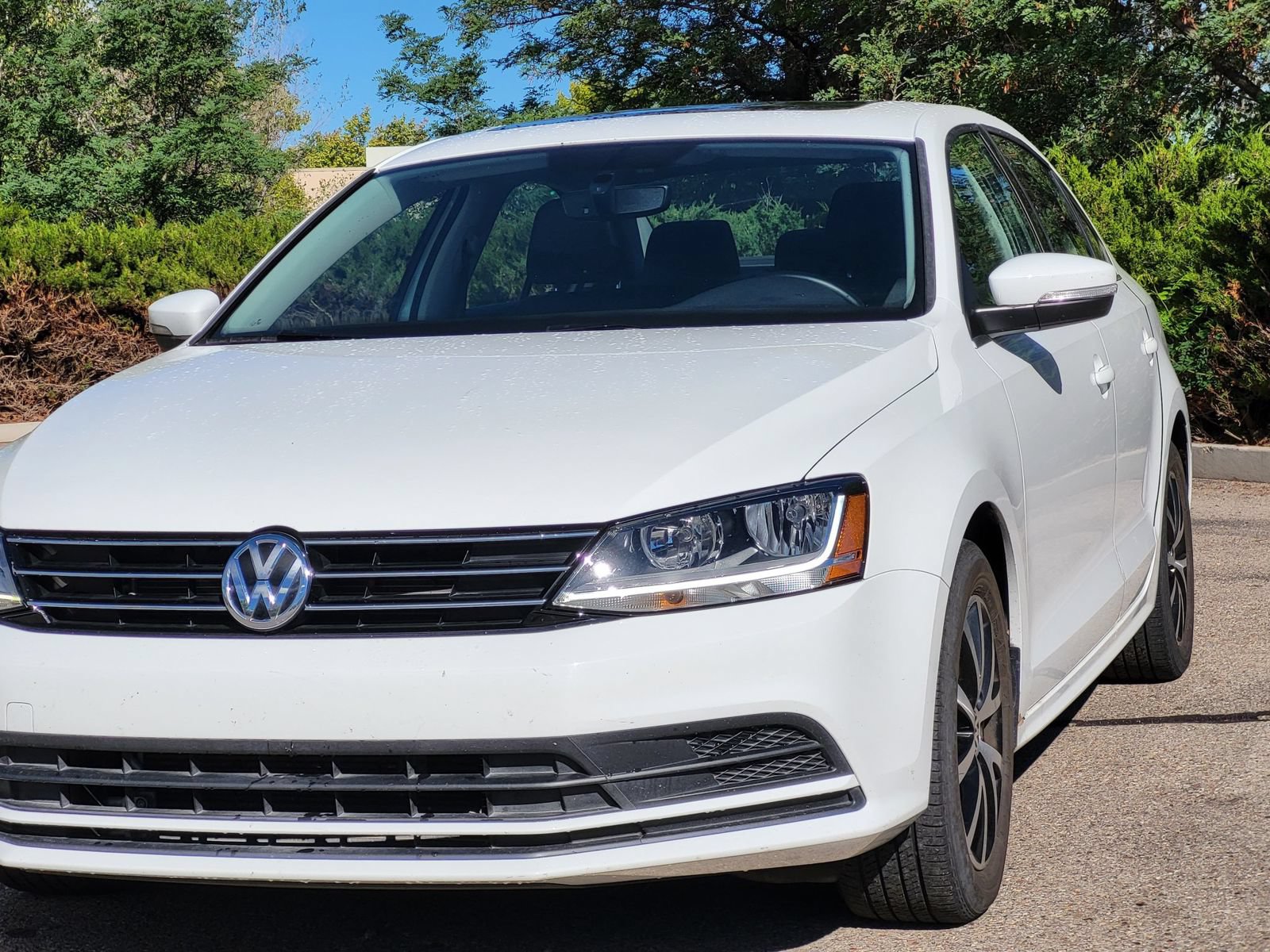 Used 2017 Volkswagen Jetta SE FWD image 7