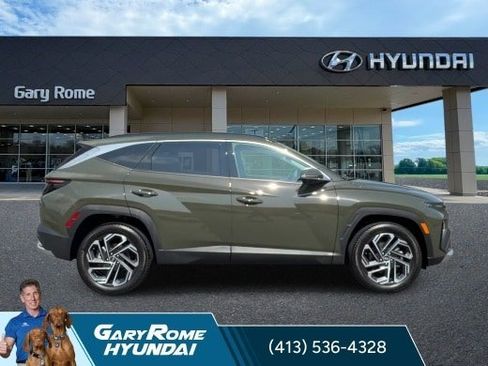 Used 2025 Hyundai Tucson Limited AWD/4WD image 9