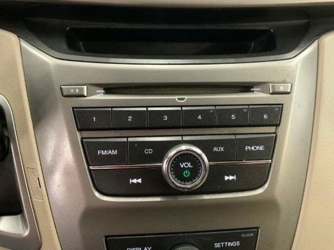 Used 2016 Honda Odyssey LX image 17