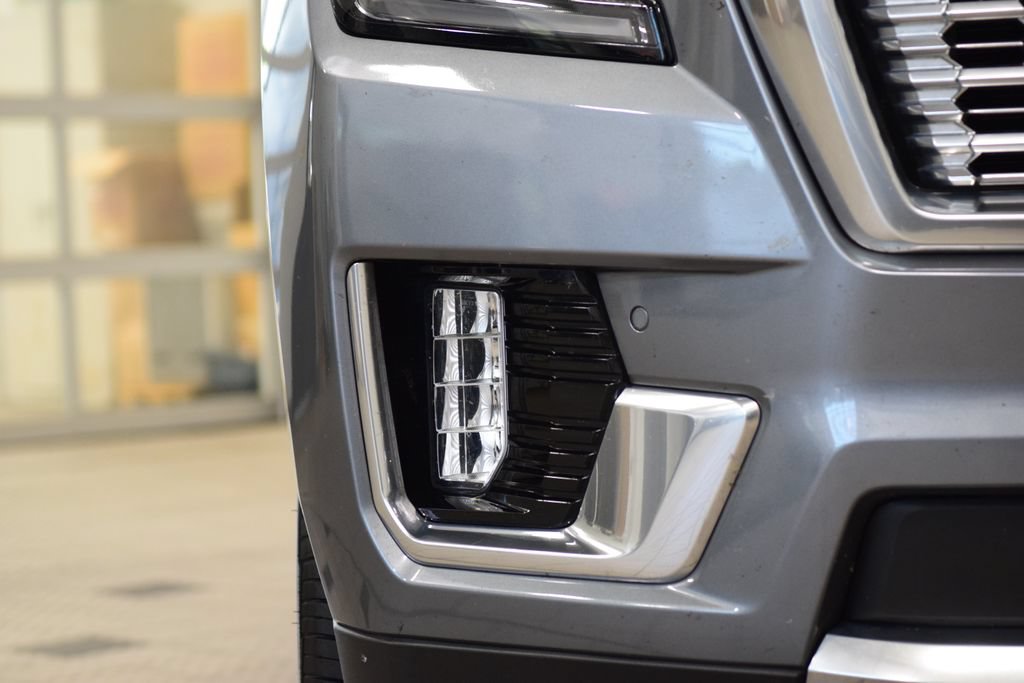 Used 2022 GMC Yukon Denali AWD/4WD image 14