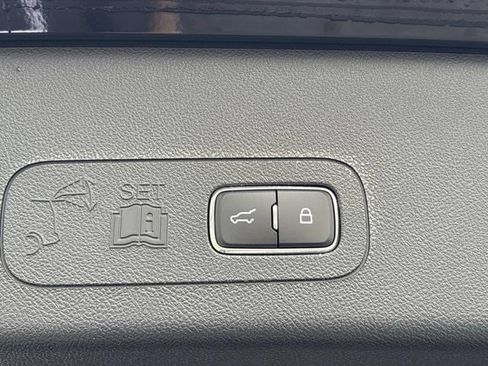 New 2026 Lincoln Aviator AWD image 13